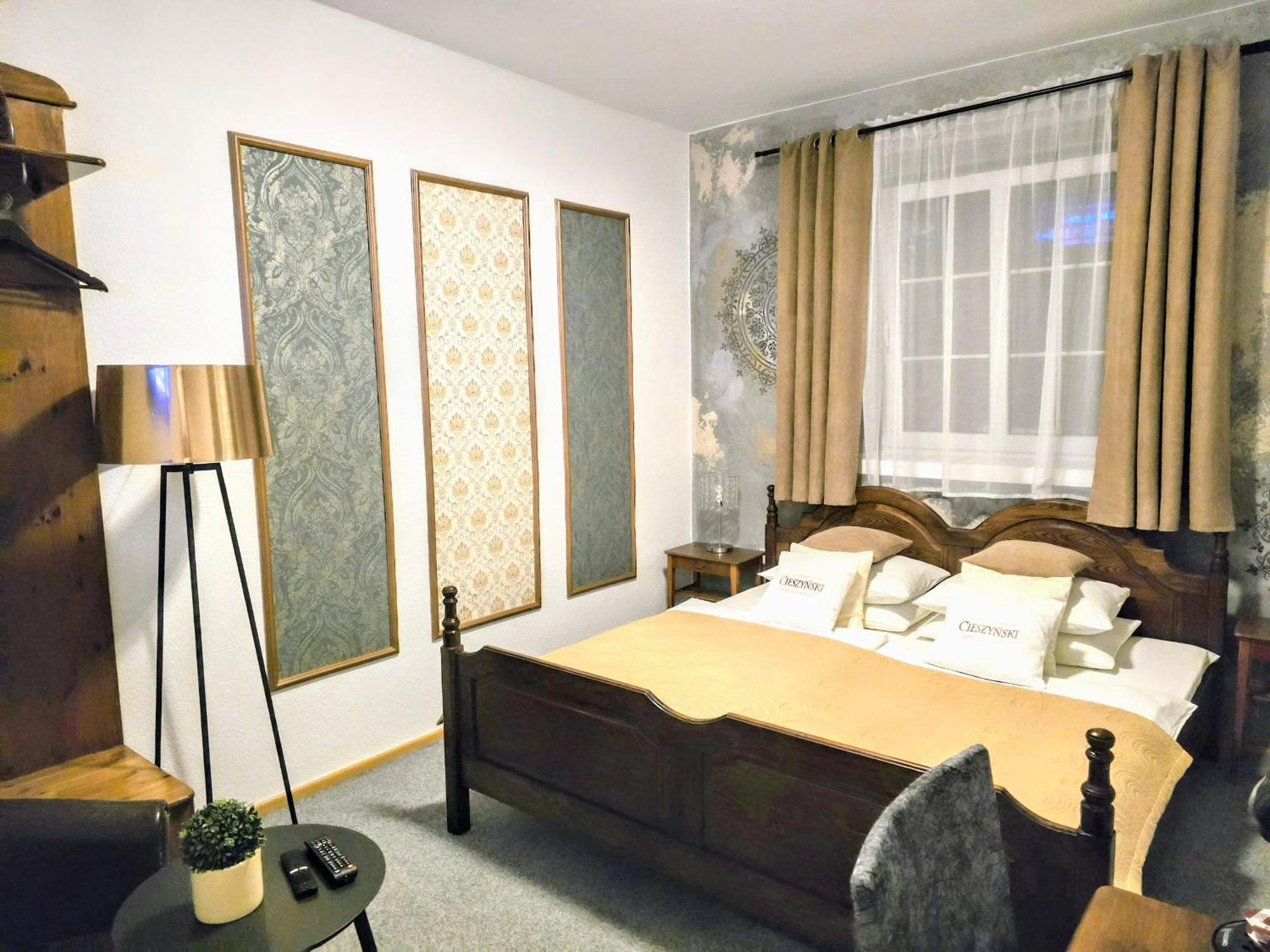 Cieszynski Boutique Hotel & Spa Stare Miasto Cieszyn Чешин Екстериор снимка